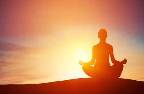 meditación al aire libre