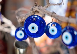 ojo turco contra mal de ojo